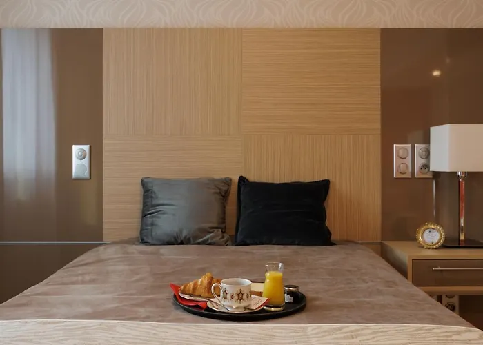 Zenao Aix Les Bains * エクスレバン